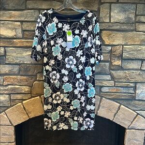 NWT R&K Floral Print Dress with Blue and White Flowers - Size 14 PETITE.